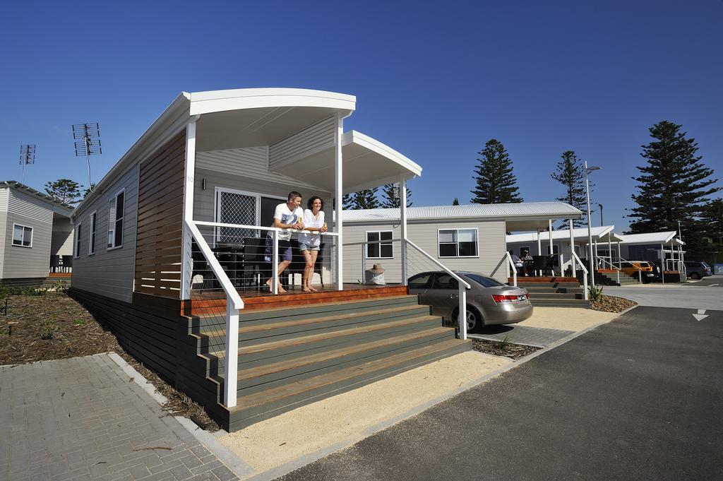 Nrma Stockton Beach Holiday Park Otel Oda fotoğraf