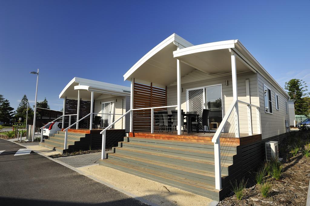 Nrma Stockton Beach Holiday Park Otel Oda fotoğraf