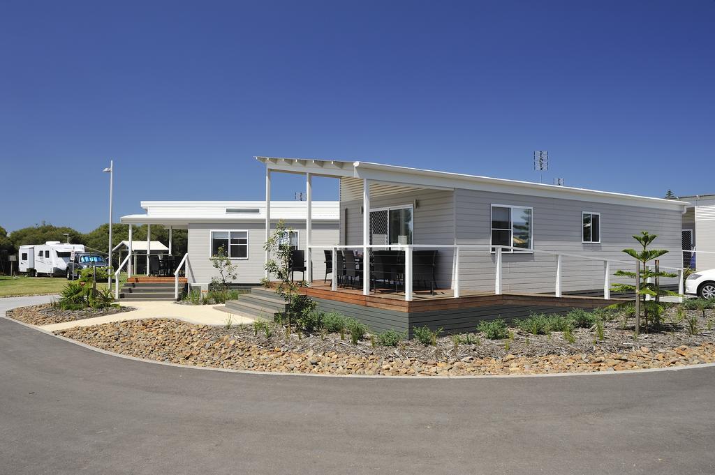 Nrma Stockton Beach Holiday Park Otel Dış mekan fotoğraf